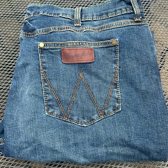 Men’s wrangler retro slim straight in excellent condition - Picture 1 of 2